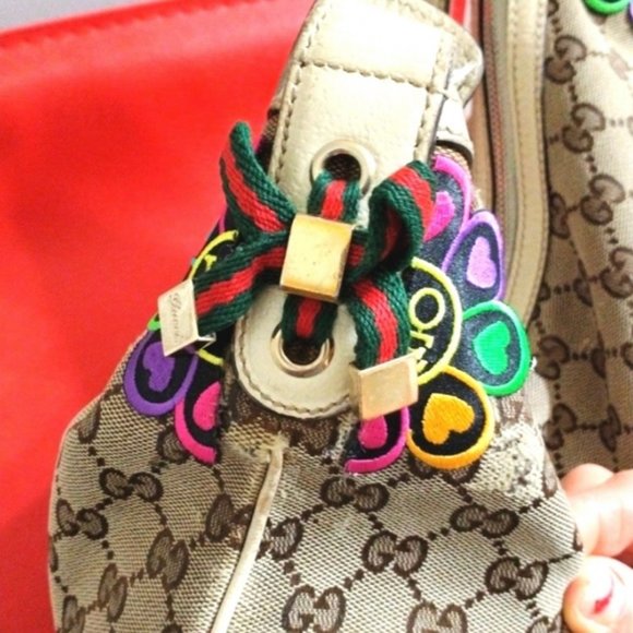 HEARTS 90s Gucci HOBO Large Shoulder Bag - DOUBLE SIDED HEARTS - Picture 6 of 15